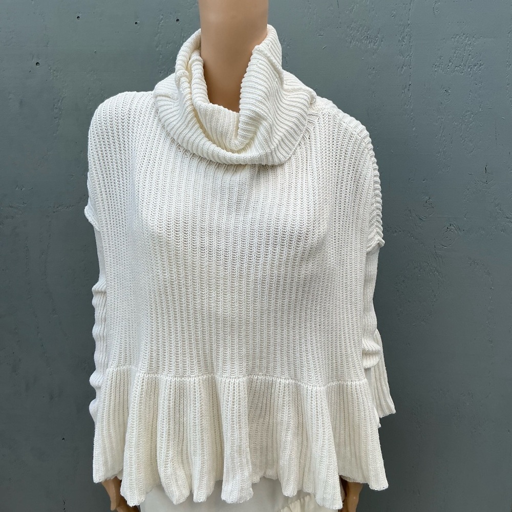 Free People Layer Cake Turtleneck Size M Sweater Bohemian Oversized Cabincore - Picture 8 of 10